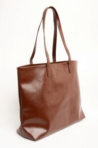 Travel Bag Cuero Vegano Chocolate