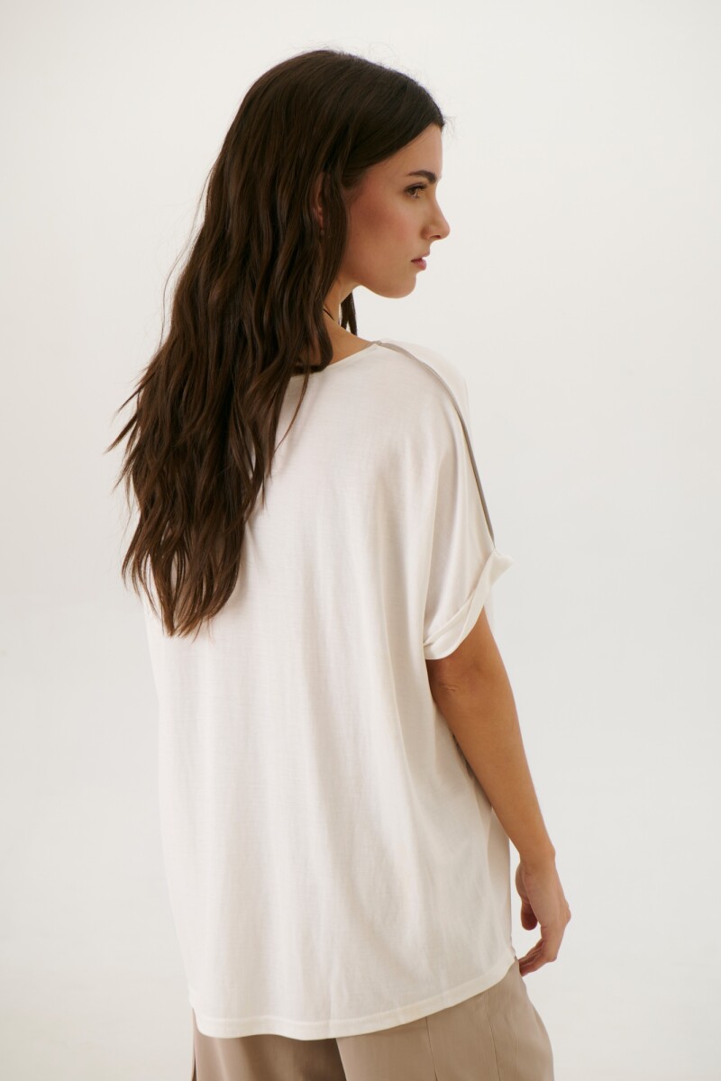 REMERA DIAGONAL BLANCO