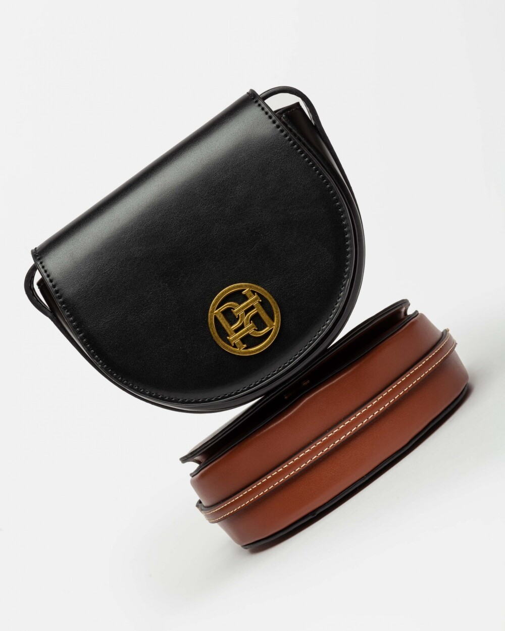 Bandolera Lady Saddler En Efecto Cuero Negro