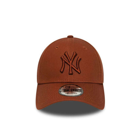 Gorra League Essential 9Forty Neyyan Unisex Chocolate