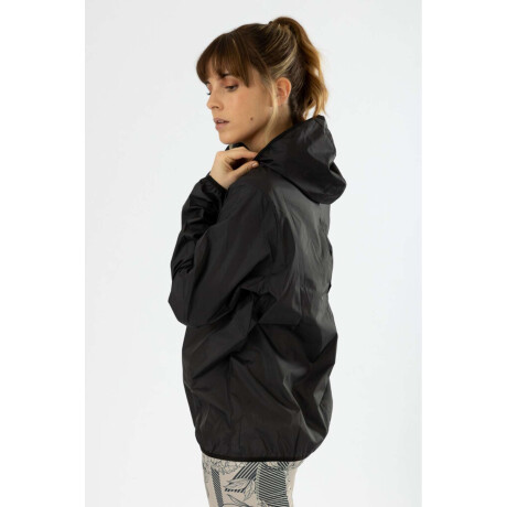 Campera micro comprimible Negro