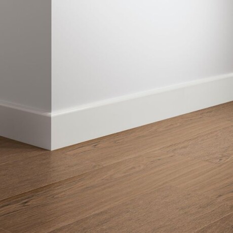 Zocalo De Eps Color Blanco Liso 2.7mts x 15 mm x 100 mm Zocalo De Eps Color Blanco Liso 2.7mts x 15 mm x 100 mm