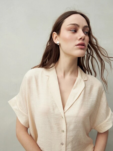 CAMISA D.CASSIN CALIZ CRUDO