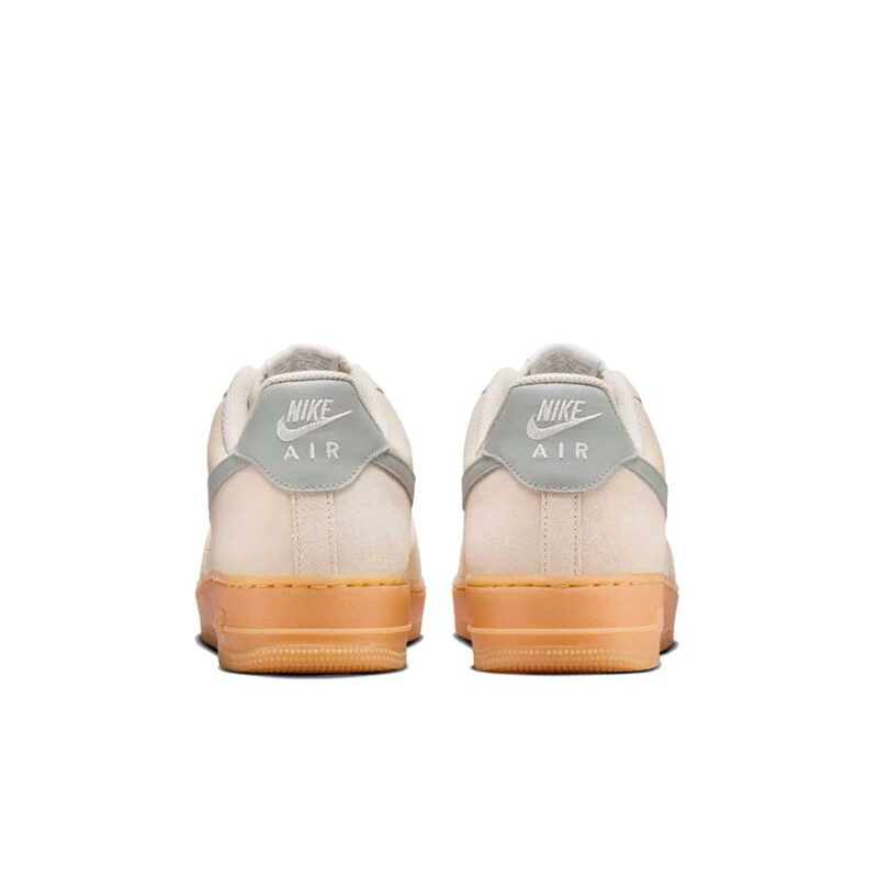 Championes Nike Air Force 1 '07 LV8 de Hombre - FQ8714-002 Beige
