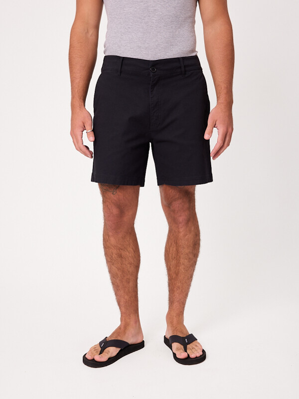 BERMUDA FEDERER RUSTY Negro