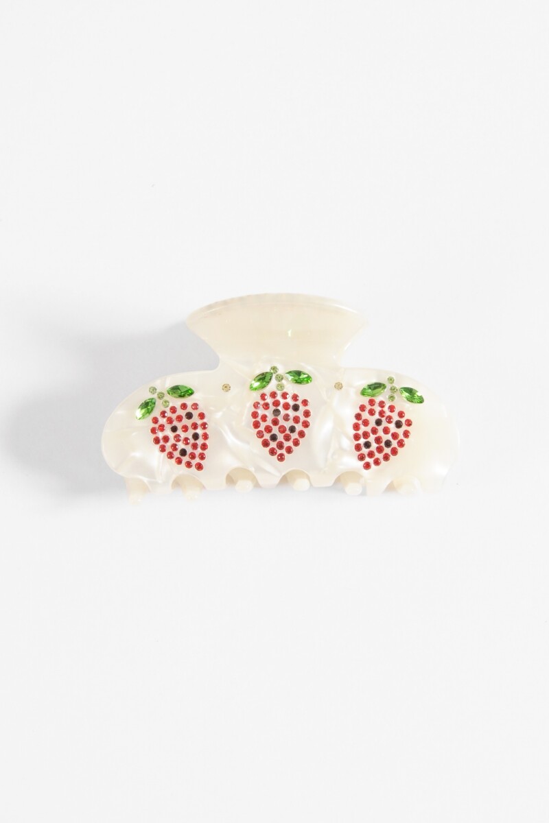 Broche frutilla crudo