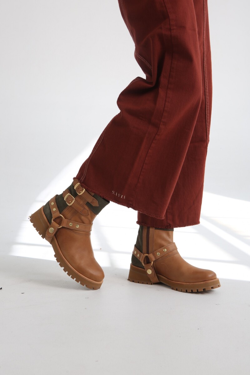 BOTA BIKER - Suela Con Ve 