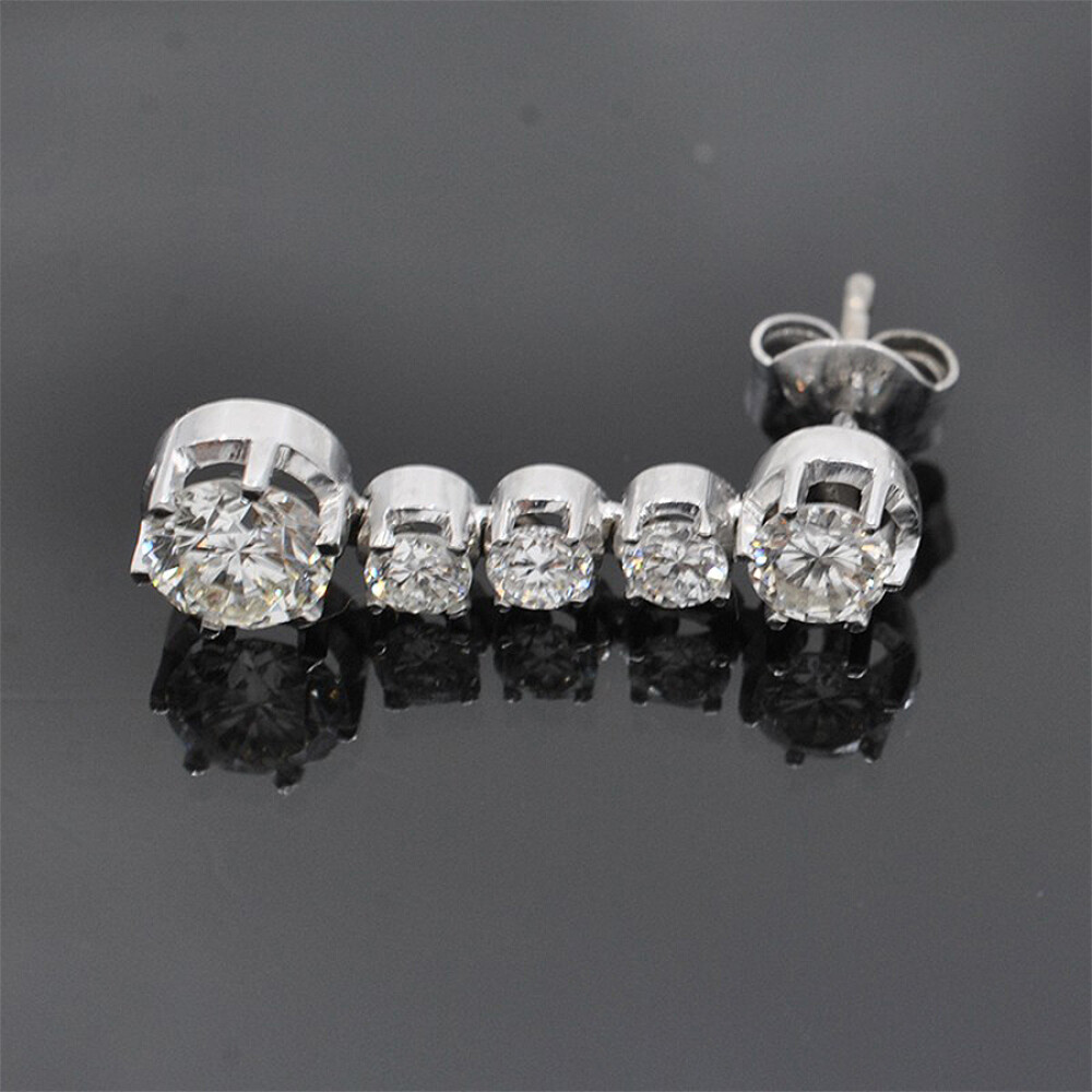 Par De Caravanas En Diamantes 2,10 Ct Y Oro Blanco 18K. Circa 1960-1980´S Par De Caravanas En Diamantes 2,10 Ct Y Oro Blanco 18K. Circa 1960-1980´S