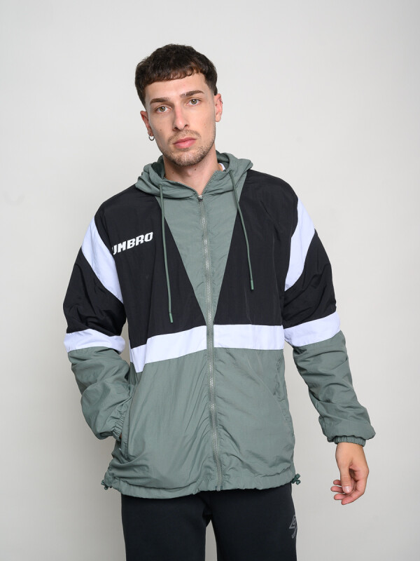 CAMPERA NYLON PULSE Umbro Hombre V29
