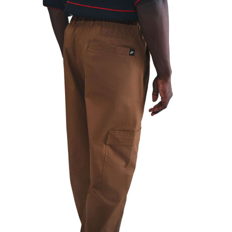 Pantalon Nike Sportswear Club Woven Cargo De Hombre Chocolate