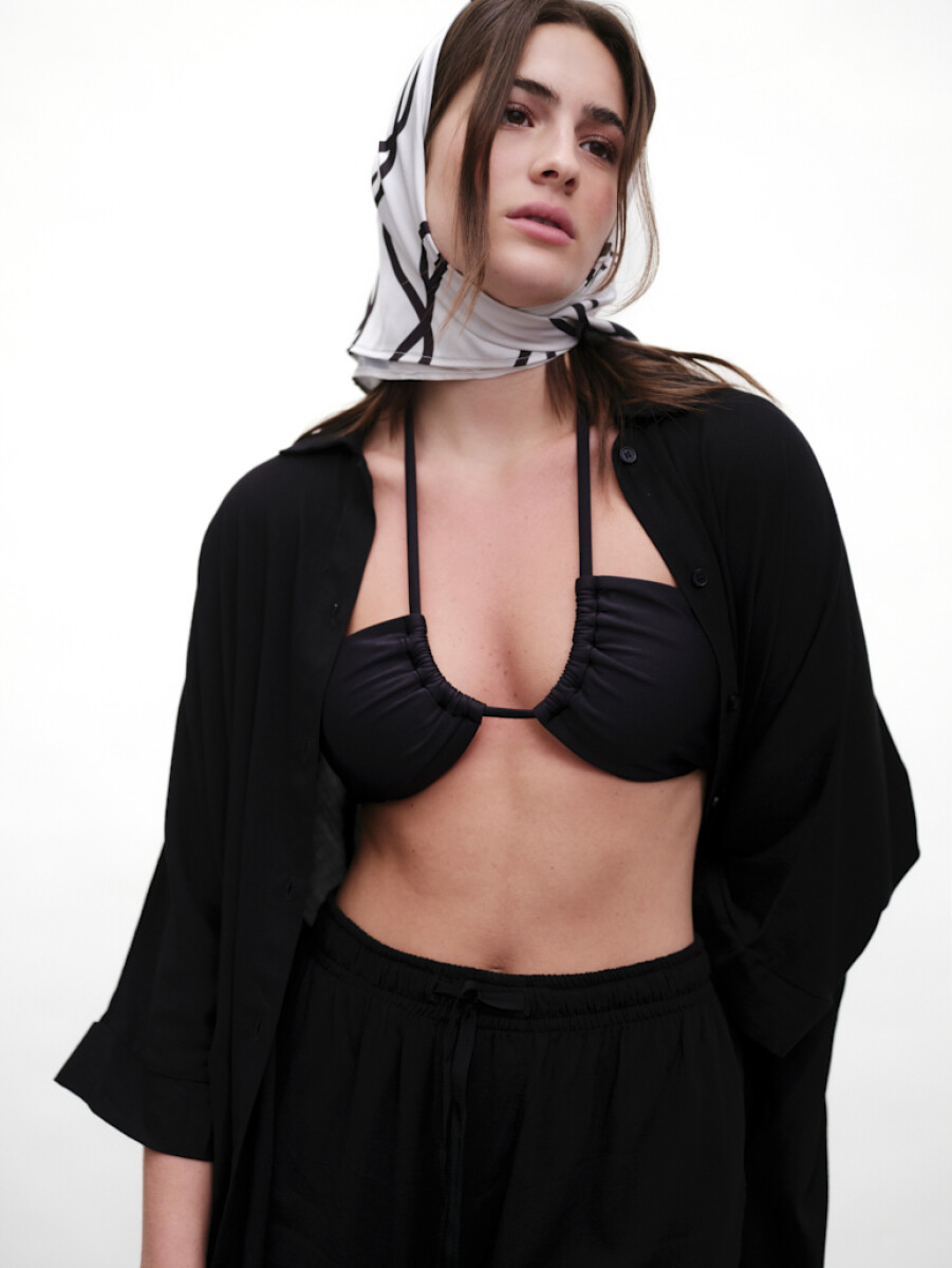 Top June [SS65] - Negro 