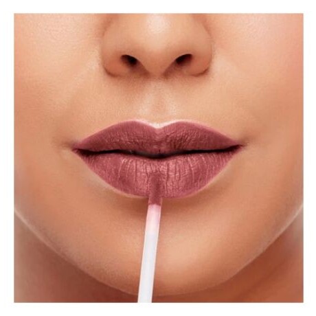 Vogue Labial Líquido Coloríssimo Efecto Mate 8 Horas de Duración - Canela Vogue Labial Líquido Coloríssimo Efecto Mate 8 Horas de Duración - Canela