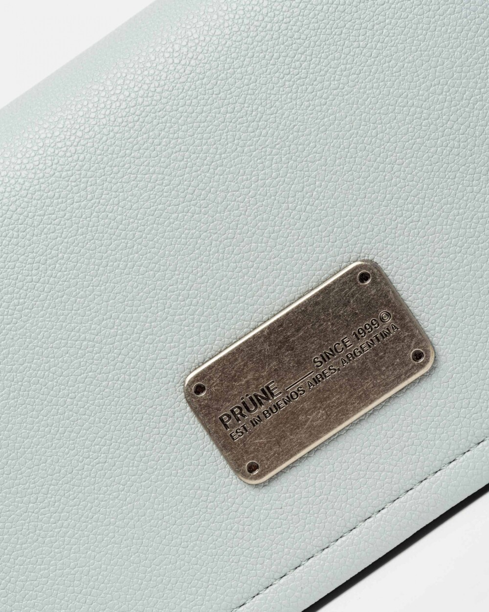 Bandolera Air en efecto cuero graneado Celeste