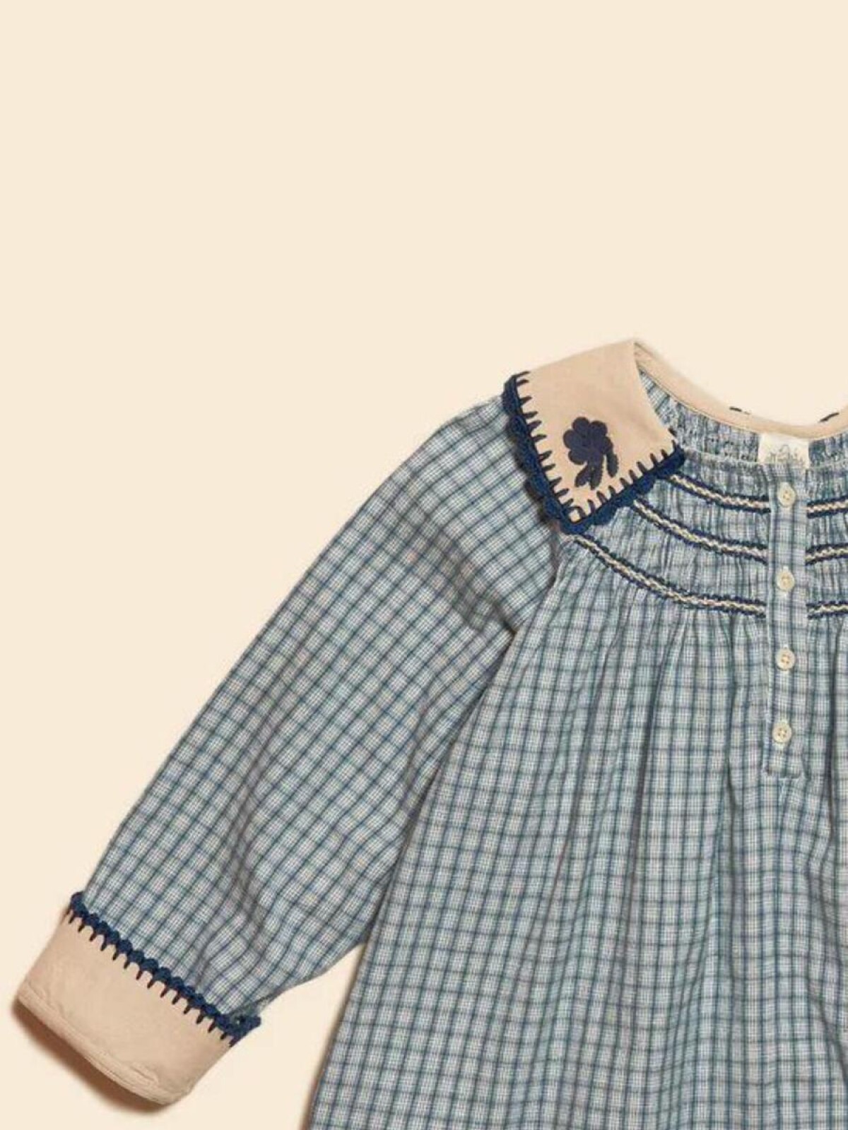 Blusa Bordada Navy Blusa Bordada Navy