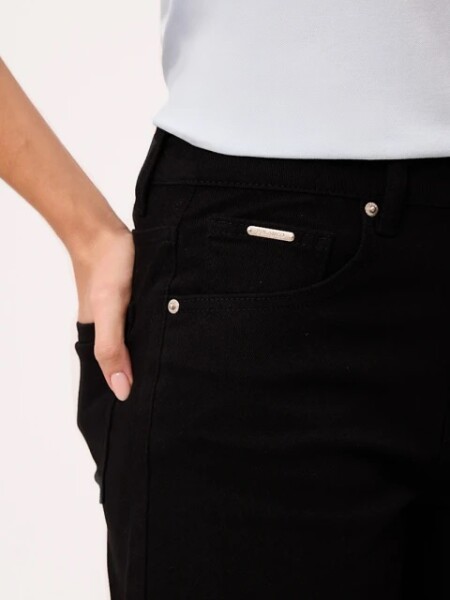 SHORT POLANCO ELADIA NEGRO