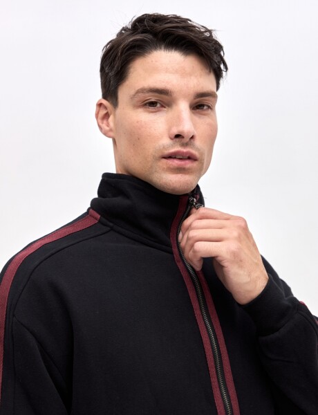 Campera Perkins Negro