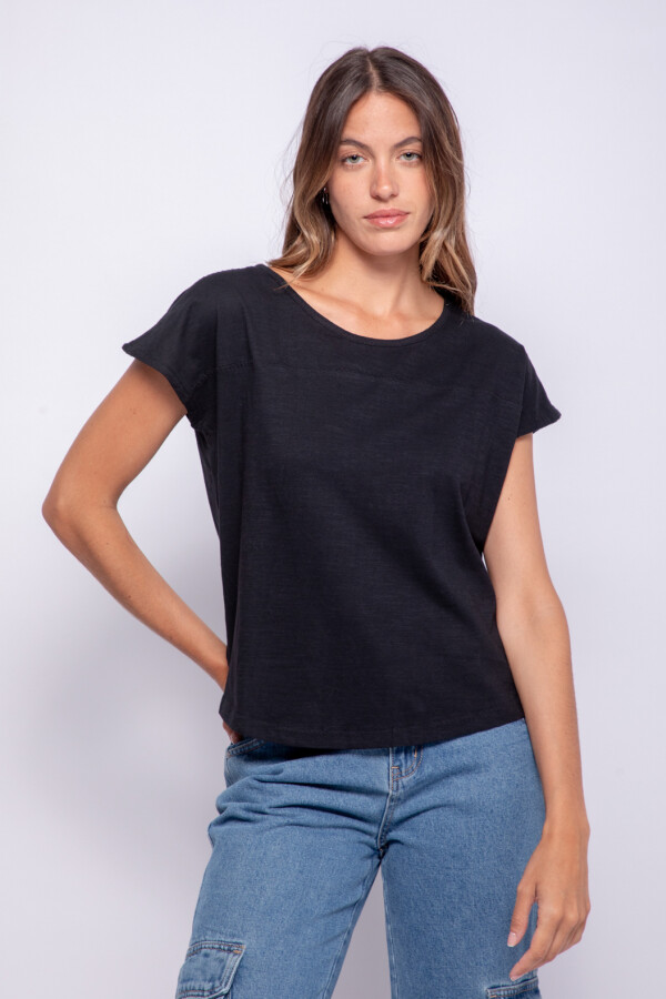 REMERA FANCINE Negro