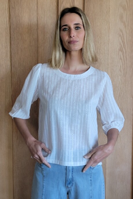 Remera Rose Broderie Blanco