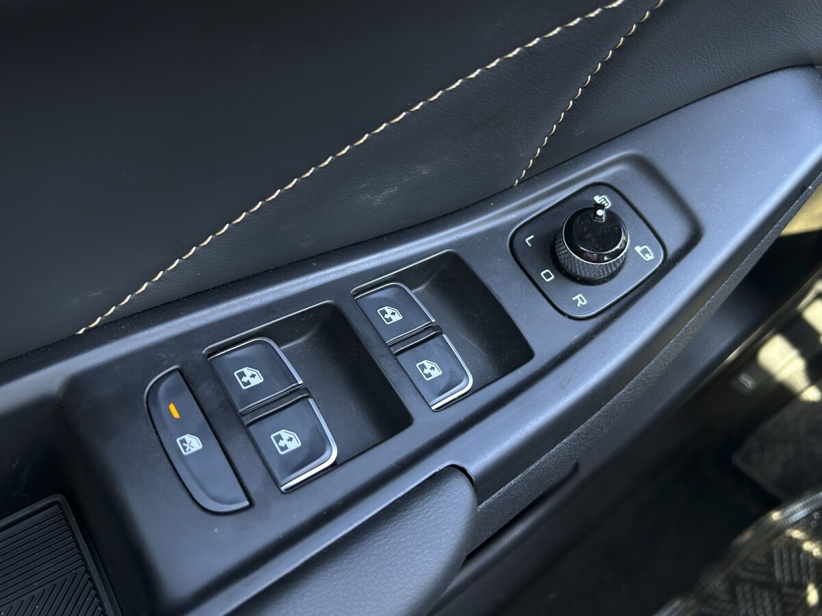 Bestune B70S Commander 1.5T Extra Full| Permuta / Financia Bestune B70S Commander 1.5T Extra Full| Permuta / Financia