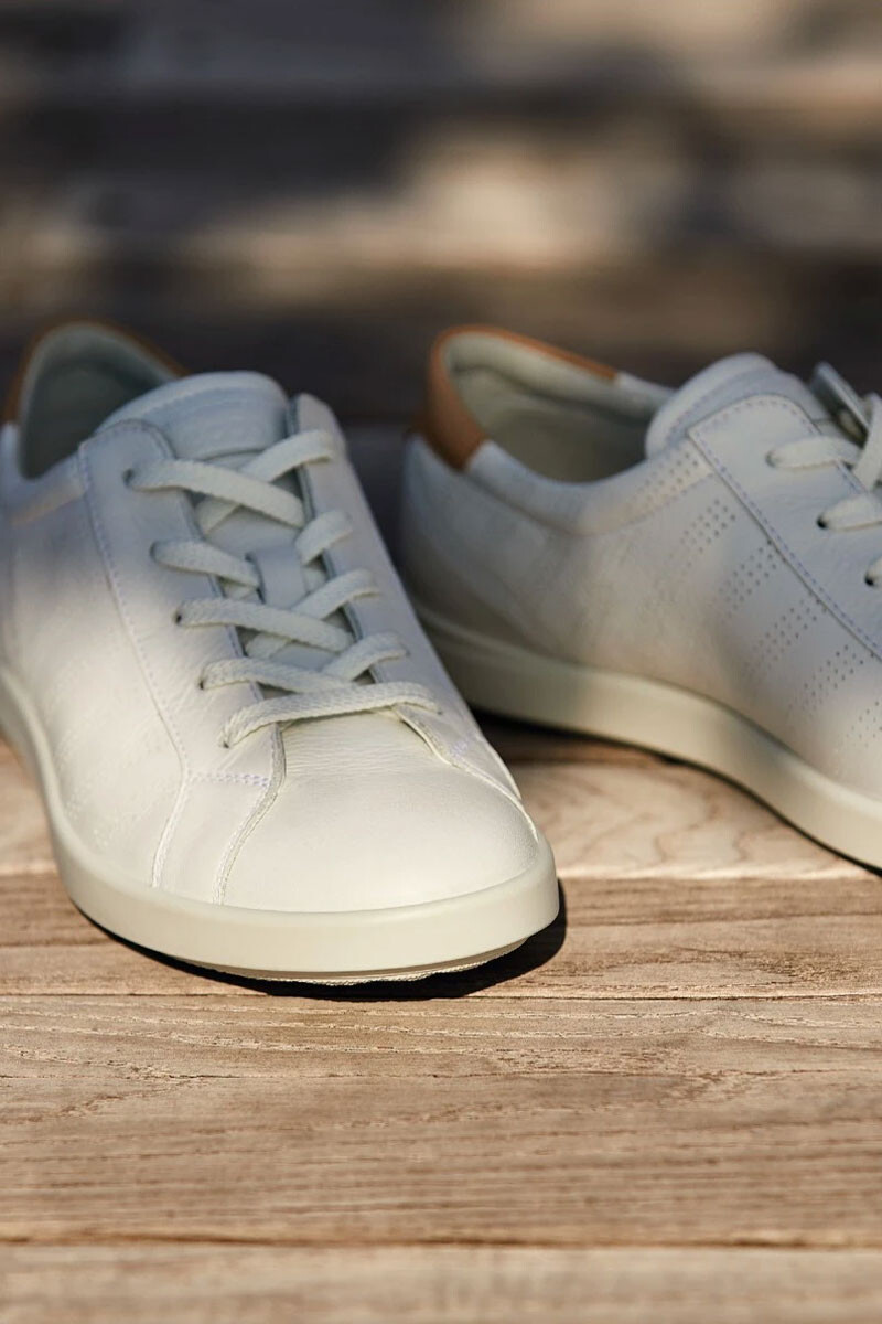 Ecco Leisure White