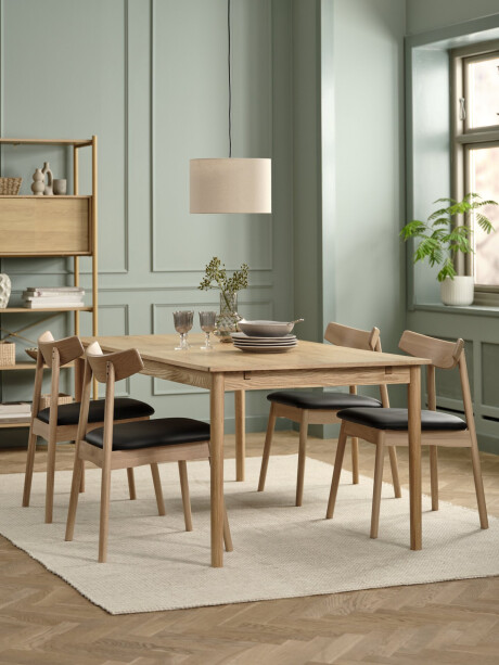 Silla de comedor LYNGHOLM negro/roble nat Silla de comedor LYNGHOLM negro/roble nat