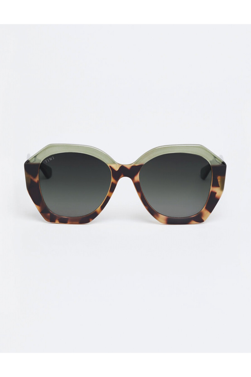 Tiwi Vega - 600 - Bicolor Green Tortoise/green Lenses 