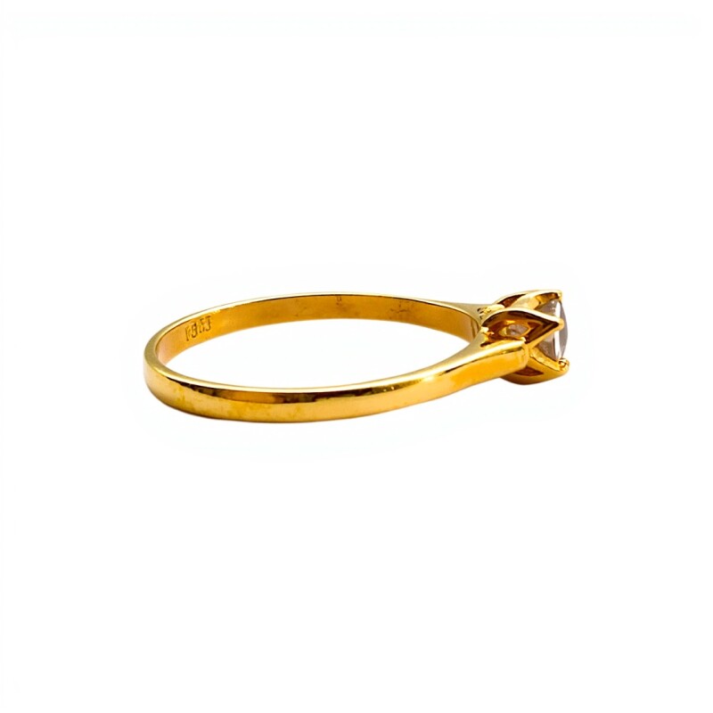Anillo Solitario-Oro bajo-Piedra Zirconia-AN8061 conpiedra