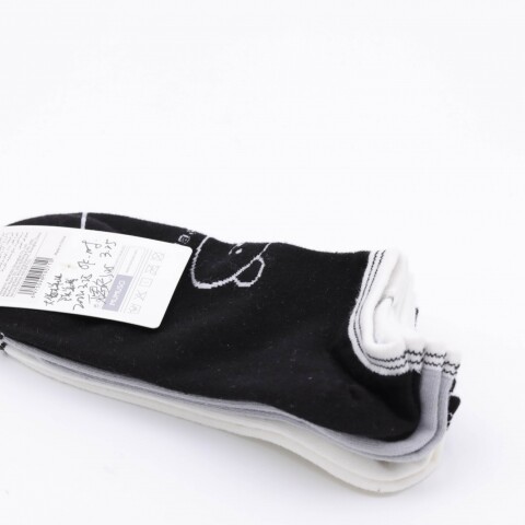 MEDIAS CORTAS PARA MUJER CON DISEÑO DE OSITO (3 PARES / BLANCO GRIS Y NEGRO) MEDIAS CORTAS PARA MUJER CON DISEÑO DE OSITO (3 PARES / BLANCO GRIS Y NEGRO)