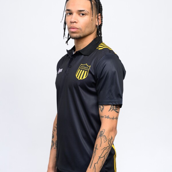 REMERA POLO KYRO Peñarol Licencias Hombre 002