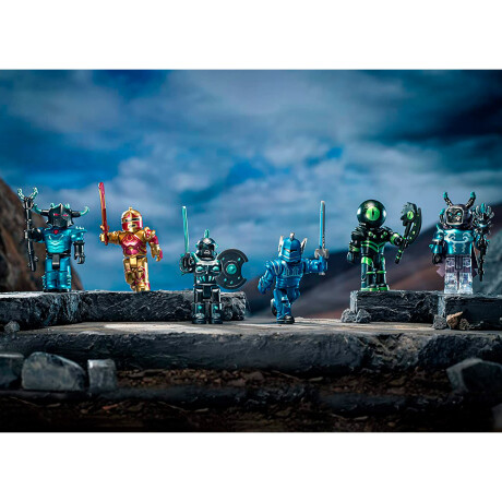 Set X6 Muñecos Roblox Champions Con Accesorios 13 Pzs Set X6 Muñecos Roblox Champions Con Accesorios 13 Pzs