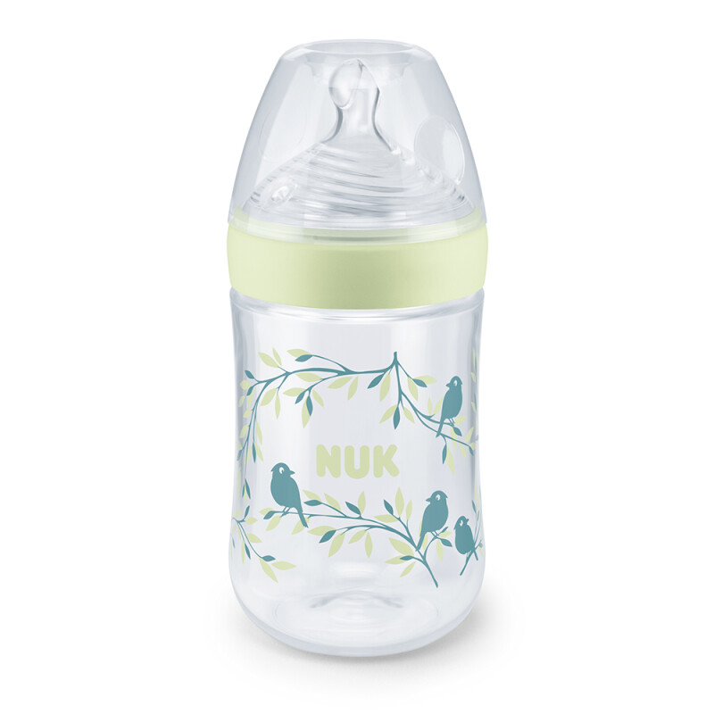 Mamadera Nuk Nature Sense 260 Ml. Silicona T2 Verde Mamadera Nuk Nature Sense 260 Ml. Silicona T2 Verde