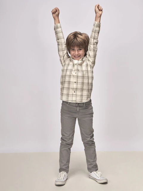 Pantalon De Sarga Gris Medio