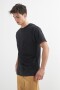 Remera cuello redondo GRIS