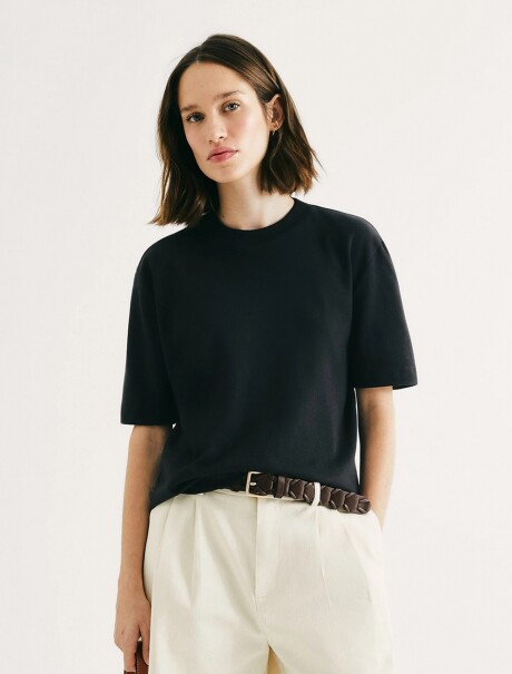 CAMISETA BÁSICA MANGA CORTA NEGRO