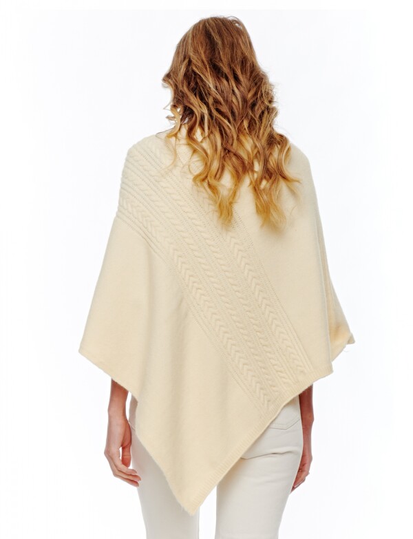 Poncho Trenza BEIGE CLARO