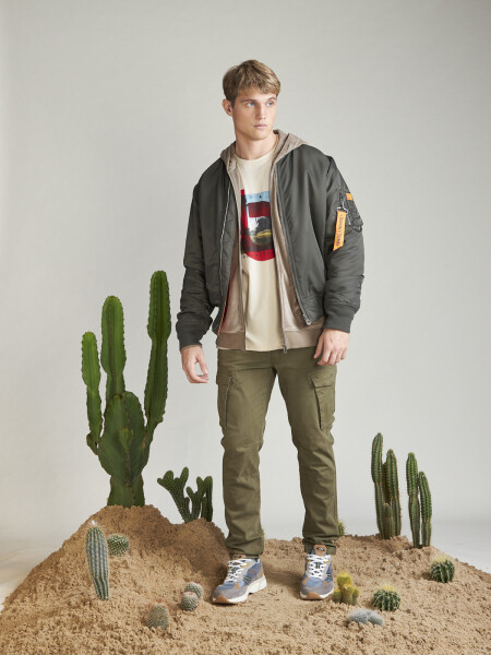 OUTWEAR MILAS VERDE MILITAR