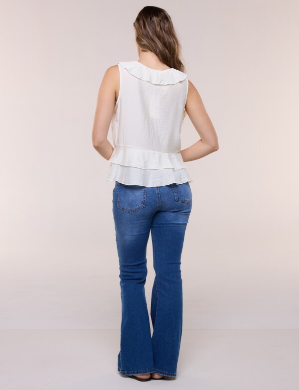 Blusa Con Cuello Volado Y Ruedo Peplum CRUDO