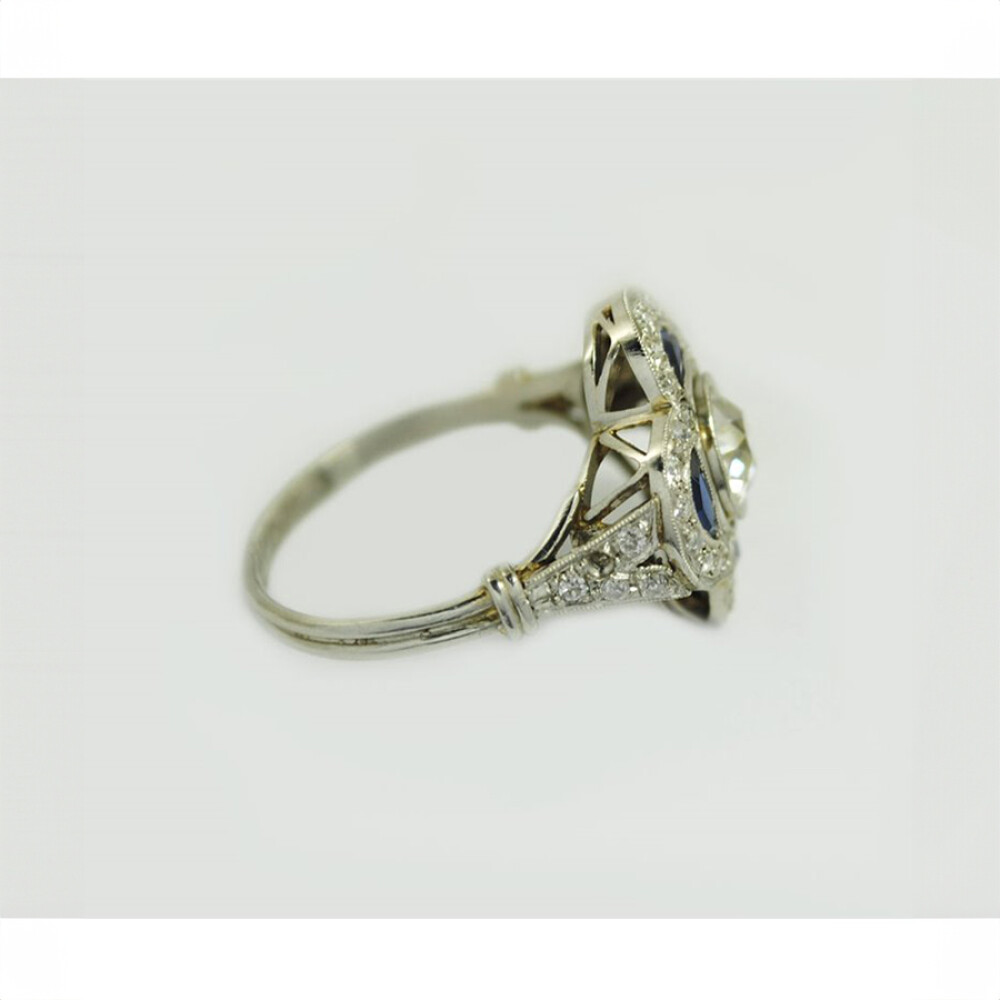 Anillo Platino Con Brillantes Y Zafiros Sintéticos Anillo Platino Con Brillantes Y Zafiros Sintéticos