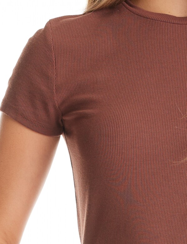 Remera Basica Modal MARRON