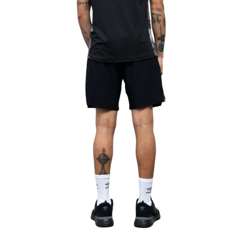 UMBRO SHORT SHIFT Negro