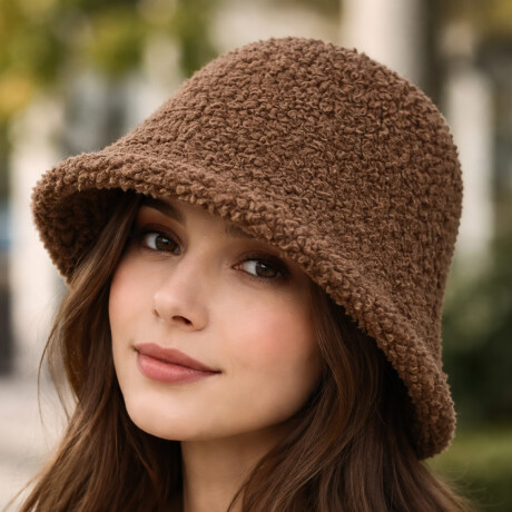 Gorro piluso corderito Marron