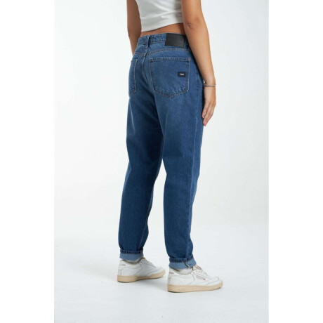 Jean Cameron W24