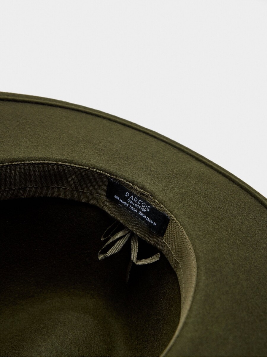 Sombrero De Lana Con Cinturón Y Tachuelas caqui
