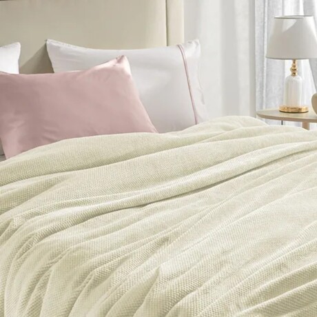 Manta Karsten Lisa King Beige