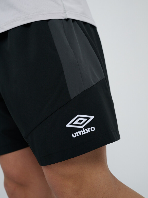 SHORT AXIS Umbro Hombre 002