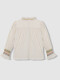 Blusa Con Smock Crudo