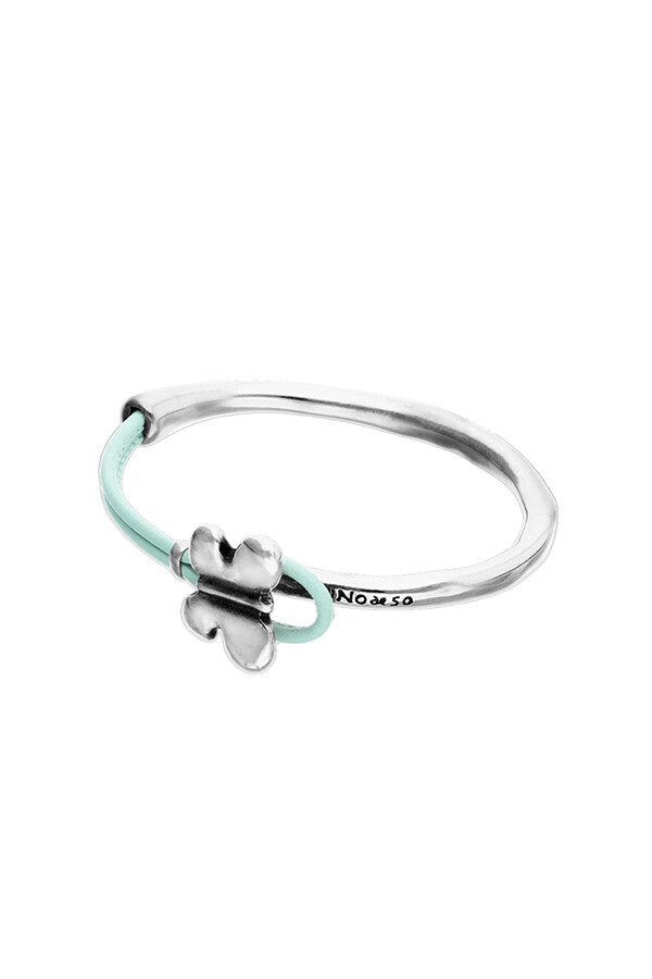 PULSERA DE CUERO VERDE SEMIRÍGIDA BAÑADA EN PLATA DE LEY CON MARIPOSA Pulsera