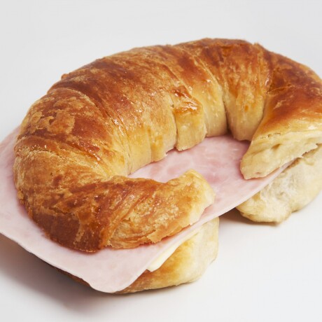 Croissant con Jamón 000