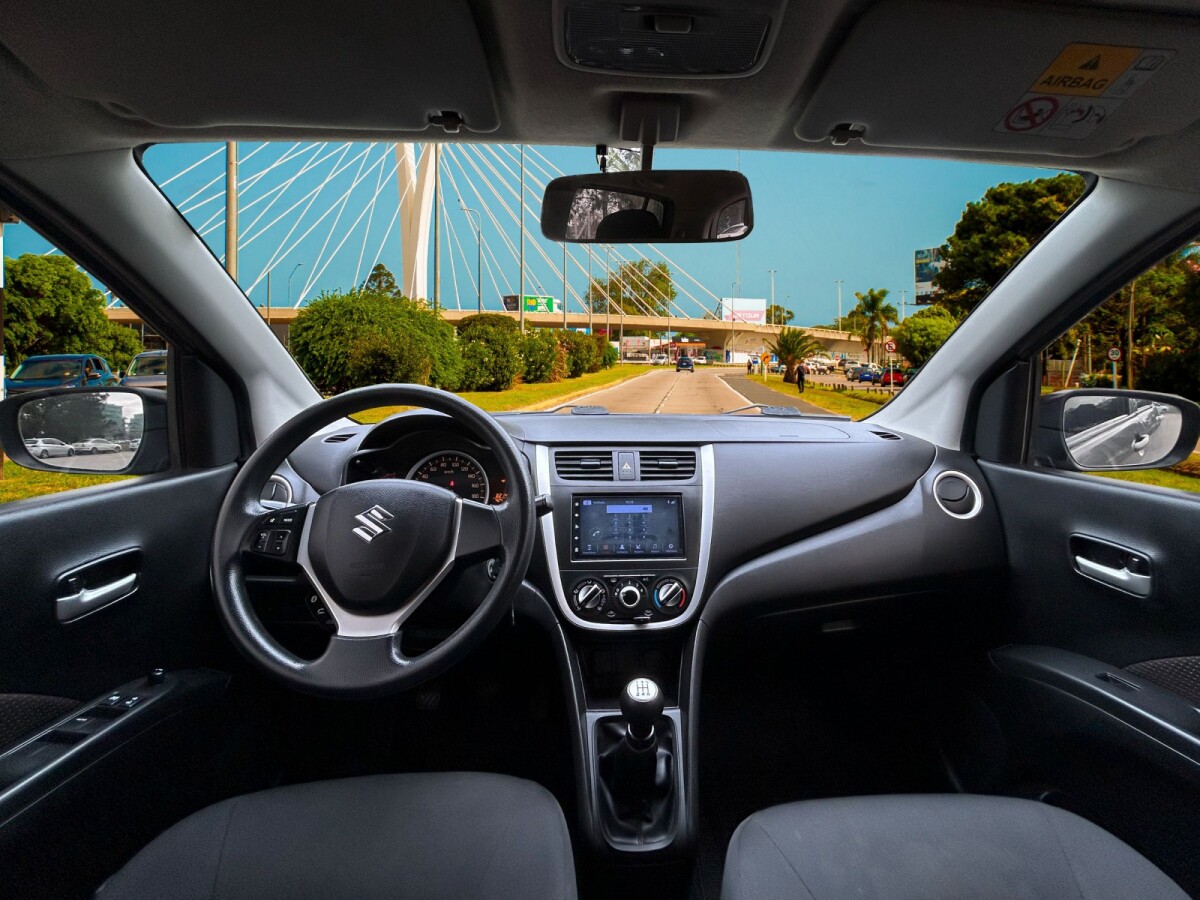 Suzuki Celerio GL EXCELENTE ESTADO! | Permuta / Financia Suzuki Celerio GL EXCELENTE ESTADO! | Permuta / Financia