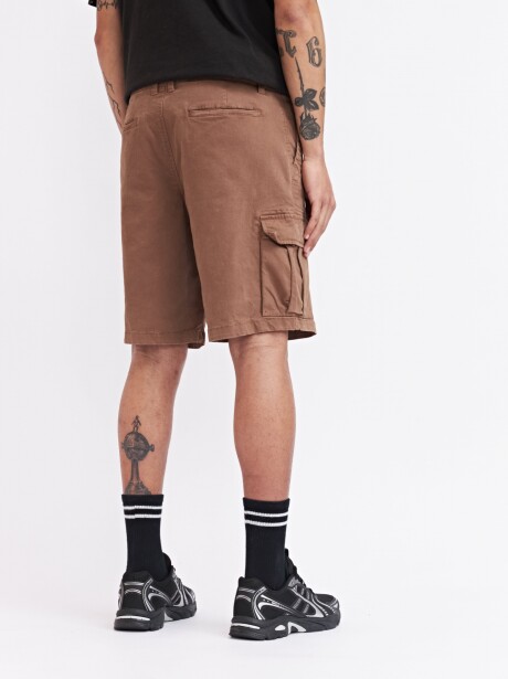 SHORT LARRY CHOCOLATE